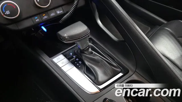 Hyundai AVANTE Avante (CN7) — Фото автомобиля 9