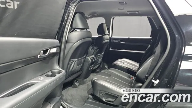 Hyundai Palisade — Фото автомобиля 12