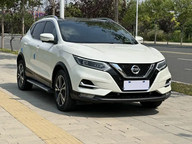 Nissan Qashqai — Фото автомобиля 4