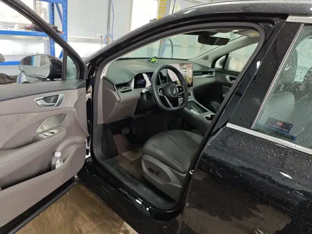 Shangjie SUV — Фото автомобиля 5