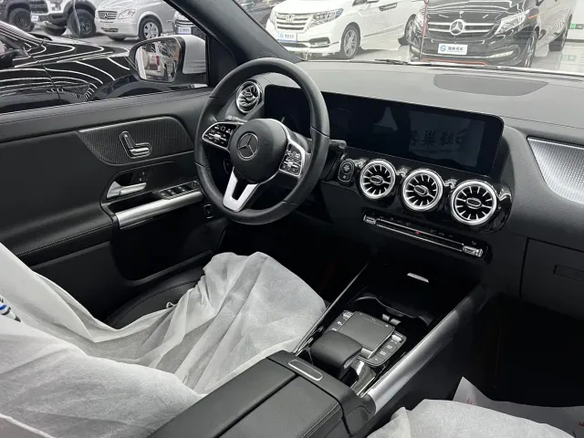 Mercedes-Benz Mercedes-Benz GLA 2023 GLA 220 — Фото автомобиля 7