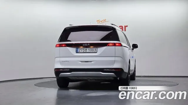 Kia Canival Carnival 4 поколение Дизель 9 мест Prestige — Фото автомобиля 4