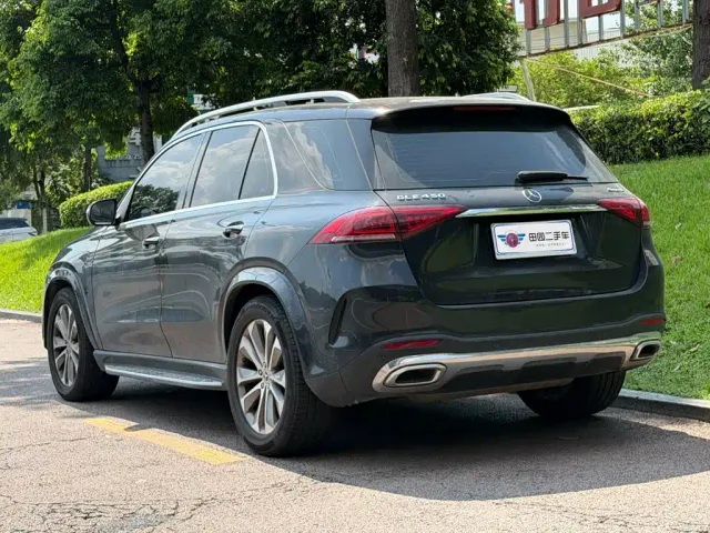 Mercedes-Benz GLE-Class — Фото автомобиля 4