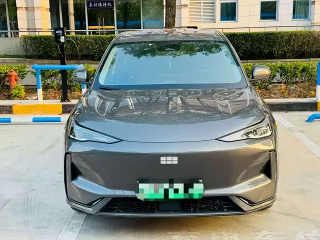 Geely Galaxy E5 — Фото автомобиля 2