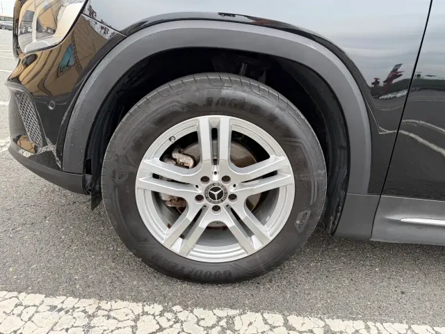 Mercedes-Benz GLB-Class — Фото автомобиля 13