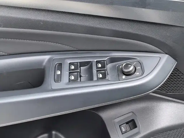 Volkswagen Passat — Фото автомобиля 9