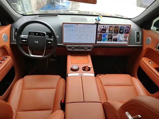 Li Auto L7 — Фото автомобиля 9
