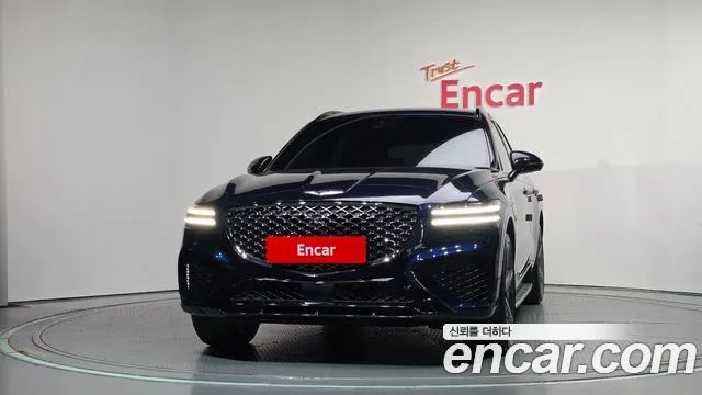 Genesis GV70 — Фото автомобиля 3