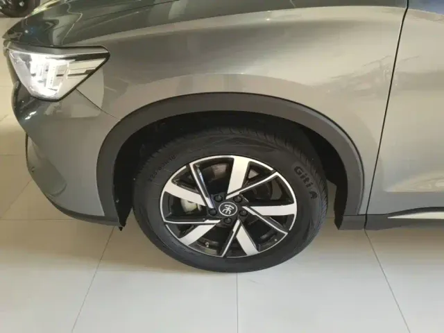 BYD Song Pro — Фото автомобиля 22