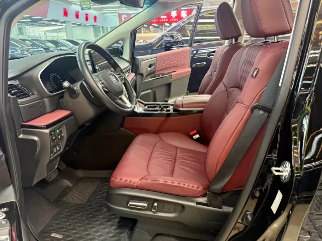 Honda Elysion — Фото автомобиля 6