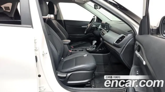 Kia Seltos — Фото автомобиля 16