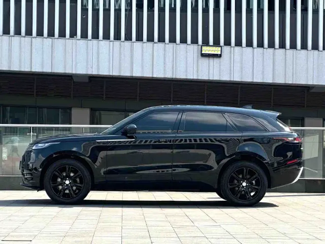Land Rover Range Rover Velar — Фото автомобиля 18