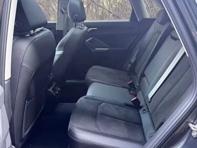 Audi Q3 — Фото автомобиля 10