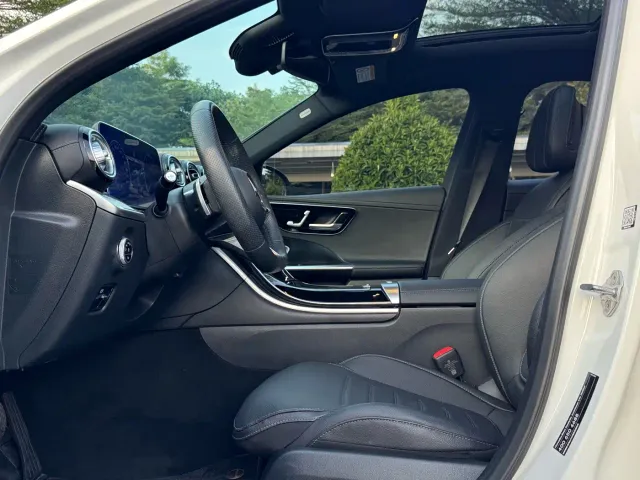Mercedes-Benz C-Class — Фото автомобиля 12