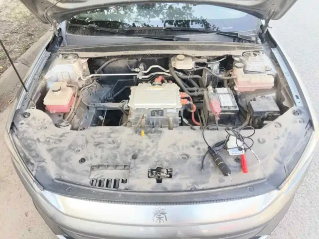 BYD Qin PLUS — Фото автомобиля 9