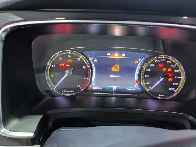GAC Trumpchi M8 — Фото автомобиля 12