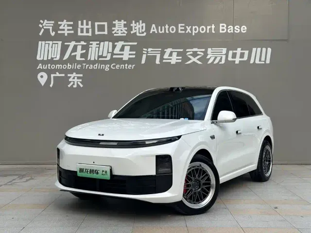 Фотография автомобиля — Li Auto L6