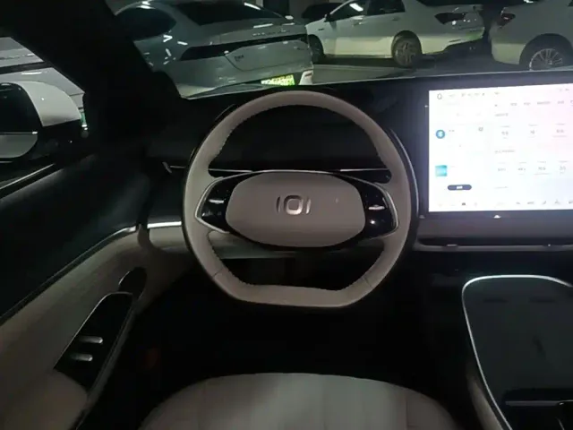 Changan Qiyuan A07 — Фото автомобиля 10