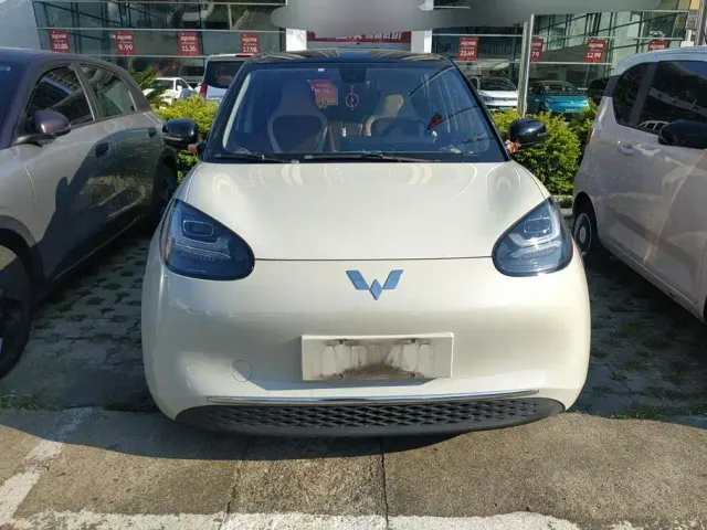 Wuling Bingo — Фото автомобиля 2