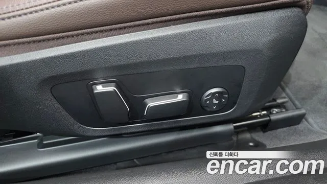 BMW 4 Series G22 — Фото автомобиля 25