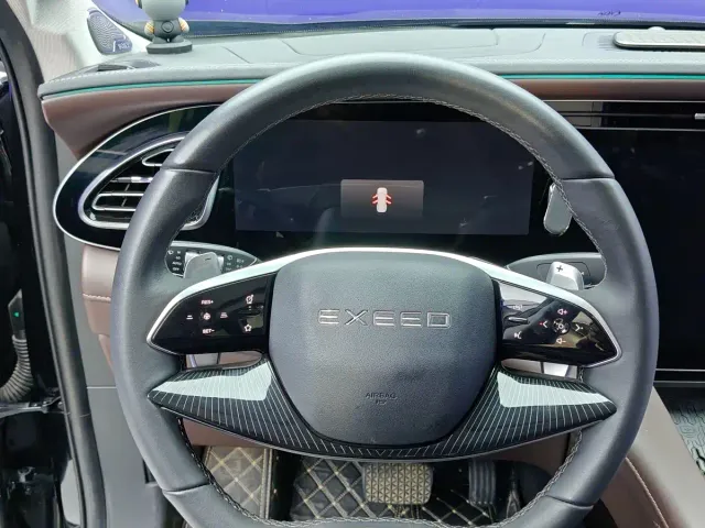 Exeed VX — Фото автомобиля 14