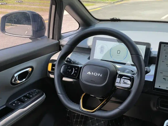 GAC Aion Y — Фото автомобиля 17