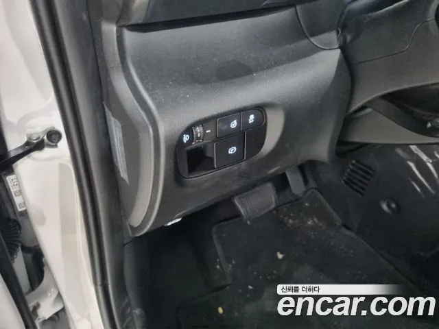 Hyundai Casper Casper Electric Inspiration — Фото автомобиля 9