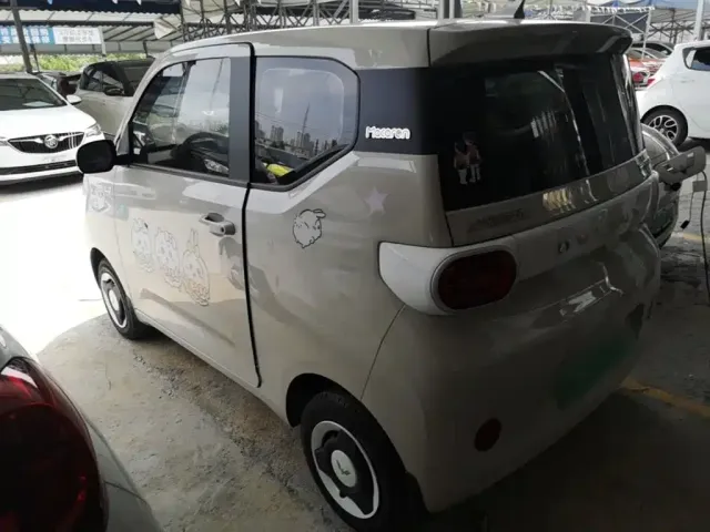 Wuling Hongguang Mini EV — Фото автомобиля 4