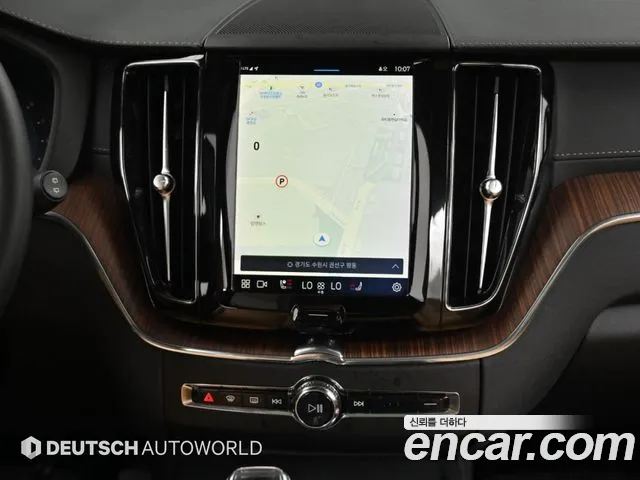 Volvo XC60 Generation 2 — Фото автомобиля 14