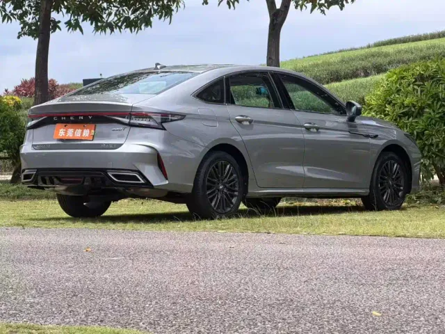 Chery Arrizo 8 — Фото автомобиля 6