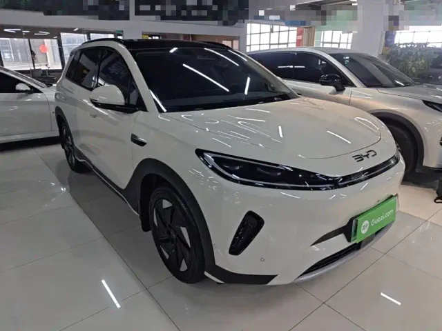 BYD Sealion 05 EV — Фото автомобиля 3