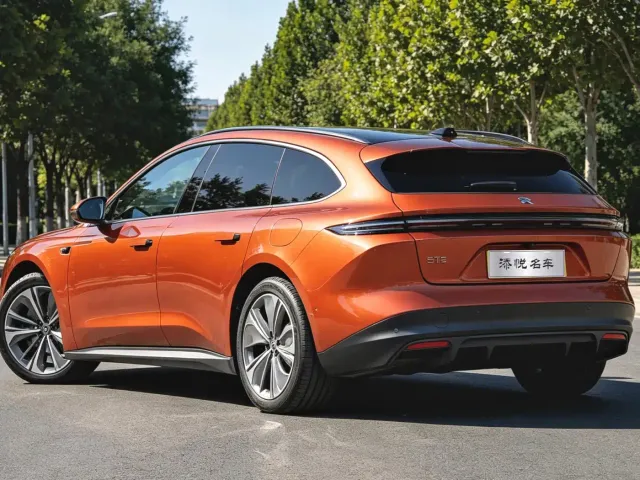 Nio ET5 Touring — Фото автомобиля 5