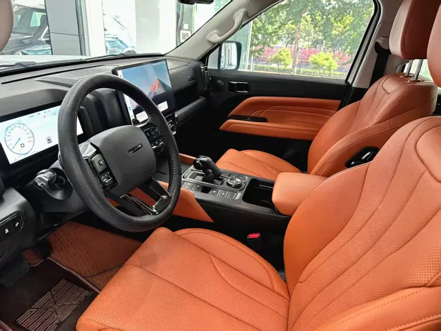 Haval H9 — Фото автомобиля 5