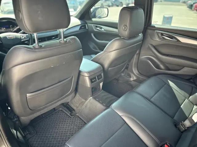 Cadillac CT5 — Фото автомобиля 9