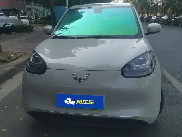 Wuling Bingo — Фото автомобиля 2