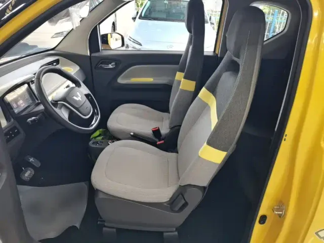 Wuling Hongguang Mini EV — Фото автомобиля 14