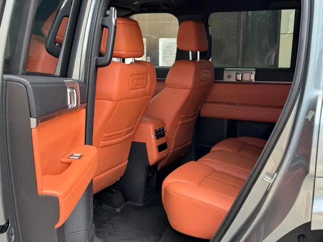 BYD FangChengBao Titanium 7 — Фото автомобиля 7