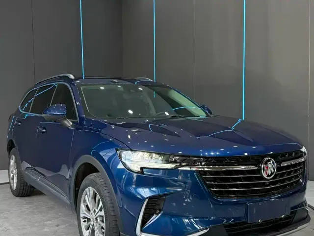 Buick Envision Plus — Фото автомобиля 3