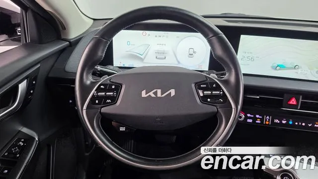 Kia EV6 — Фото автомобиля 14