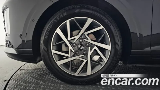 Hyundai Grandeur GN7 — Фото автомобиля 5