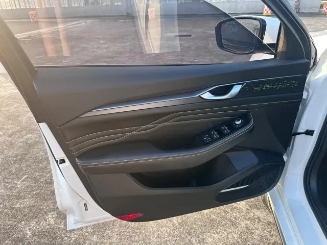 Geely Xingrui — Фото автомобиля 7