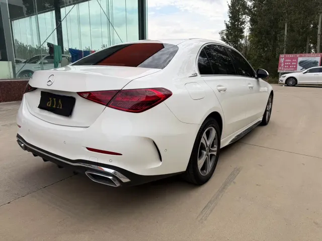 Mercedes-Benz C-Class — Фото автомобиля 5