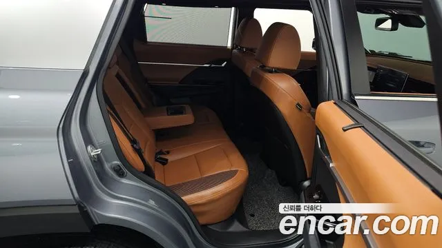 KGM Torres — Фото автомобиля 17