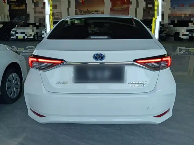 Toyota Corolla — Фото автомобиля 5