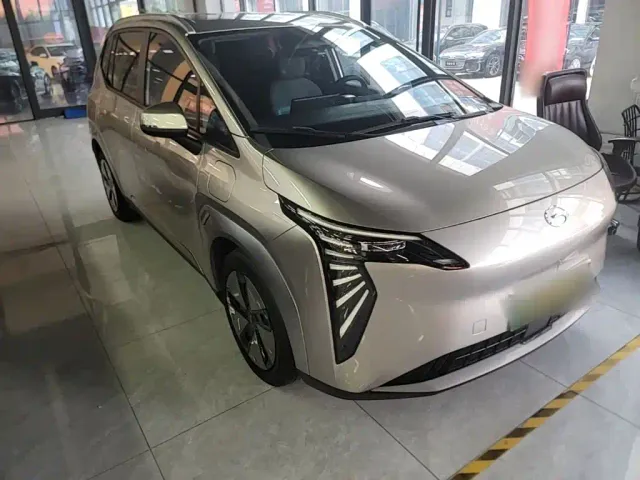 GAC Aion Y — Фото автомобиля 3
