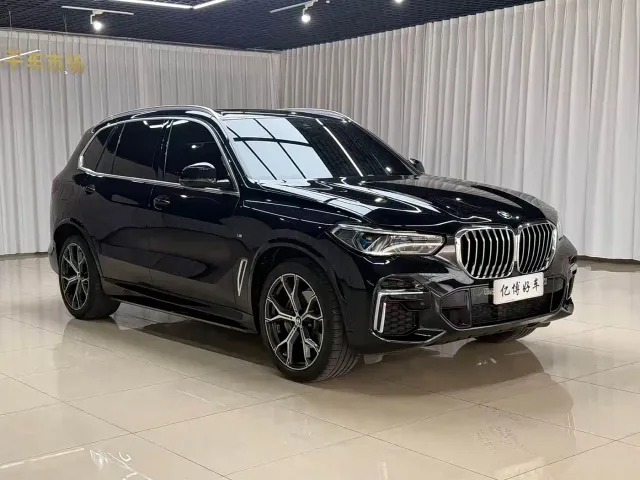 BMW X5 — Фото автомобиля 3