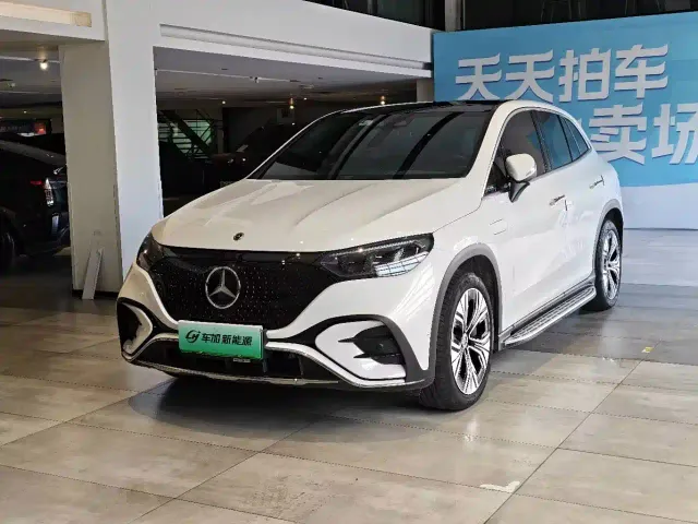 Фотография автомобиля — Mercedes-Benz EQE SUV