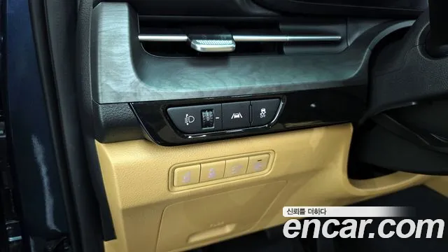 Kia Carnival — Фото автомобиля 16