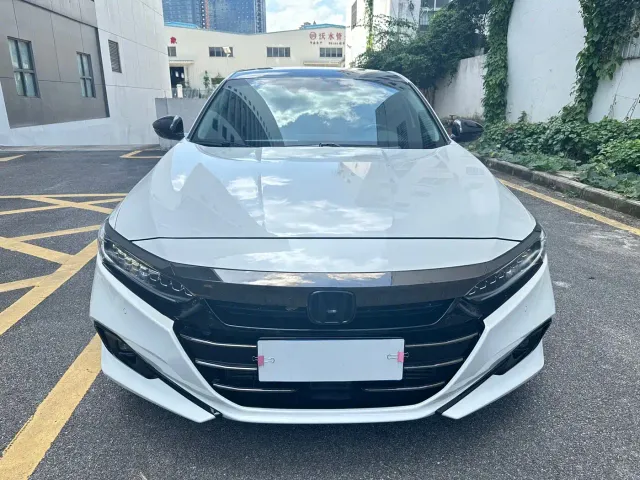 Honda Accord — Фото автомобиля 2