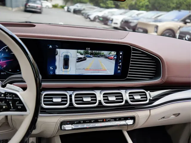 Mercedes-Benz Maybach GLS — Фото автомобиля 15